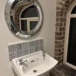Apartment The Coach House