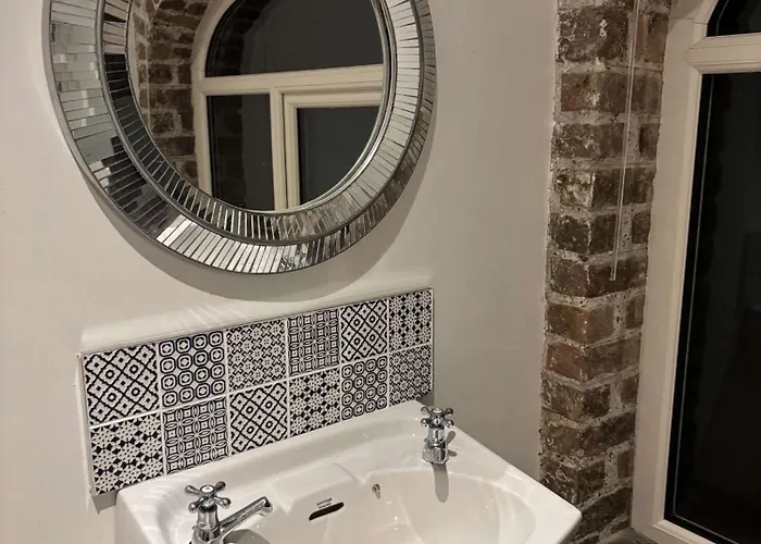 Apartment The Coach House